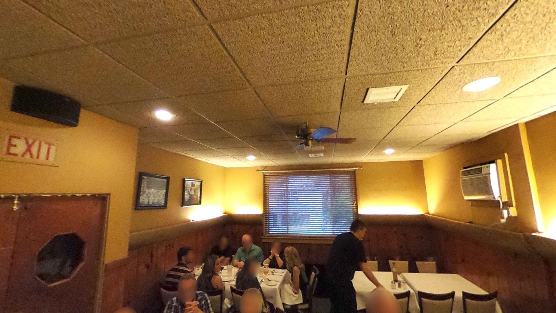 Oaks Inn